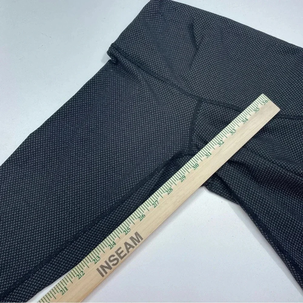 Lululemon Womens *no size tag* leggings 1660